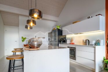 Appartement de standing avec accès par ascenseur !