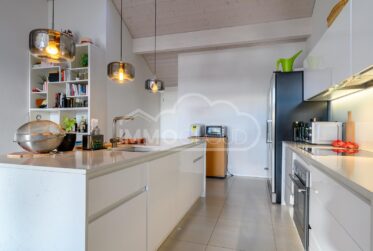 Appartement de standing avec accès par ascenseur !