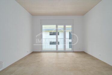 Orientation parfaite avec loggia !
