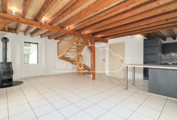 Superbe duplex avec cachet au cœur de Mathod !