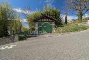 Garage avec parcelle privative